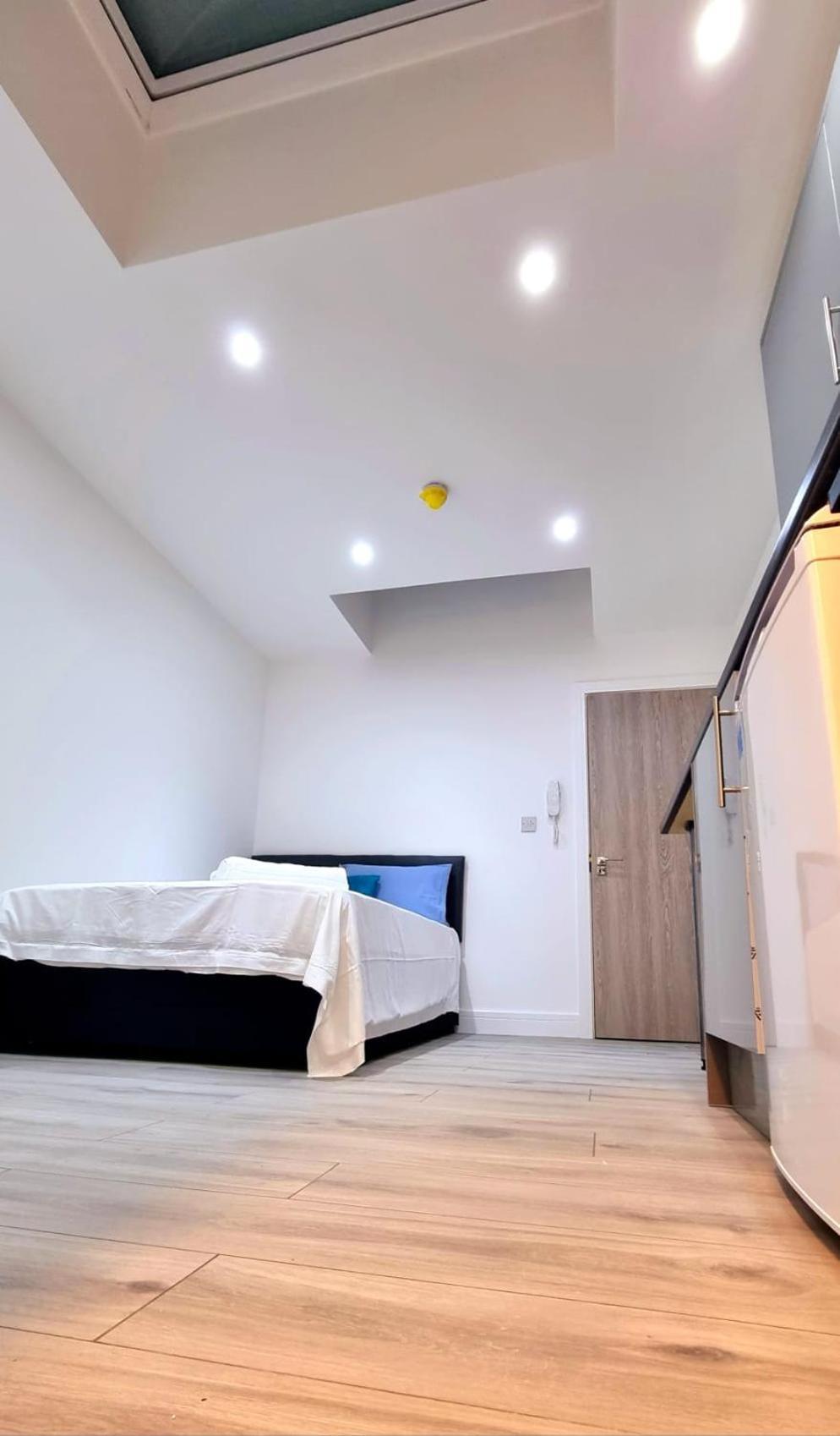 Brand New Collection Of Studios Close To Tube Station Londra Dış mekan fotoğraf